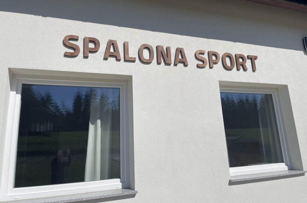 spalona sport szyld